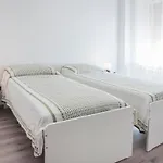 公寓 A11 - Varano, Delizioso Trilocale Con Giardino *