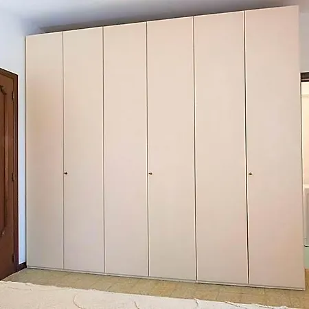 Apartamento A11 - Varano, Delizioso Trilocale Con Giardino *