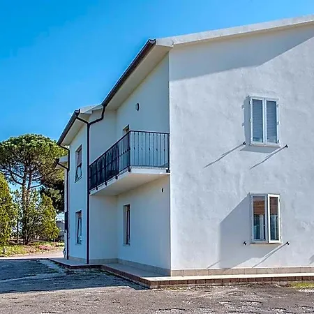 A11 - Varano, Delizioso Trilocale Con Giardino Ancona