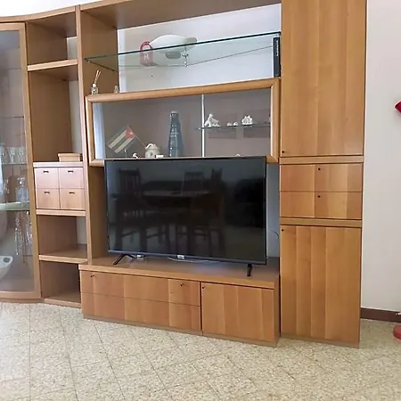A11 - Varano, Delizioso Trilocale Con Giardino Apartment *